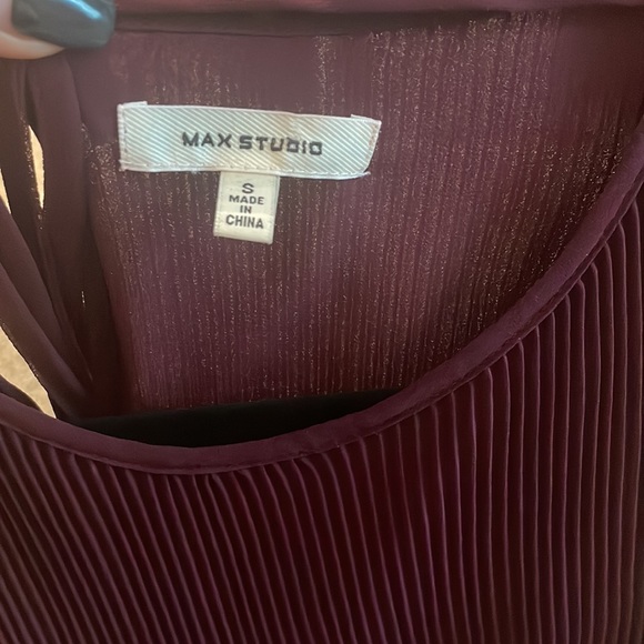 Max Studio Ruffles Top - Picture 5 of 5